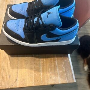 Jordans men’s size 11